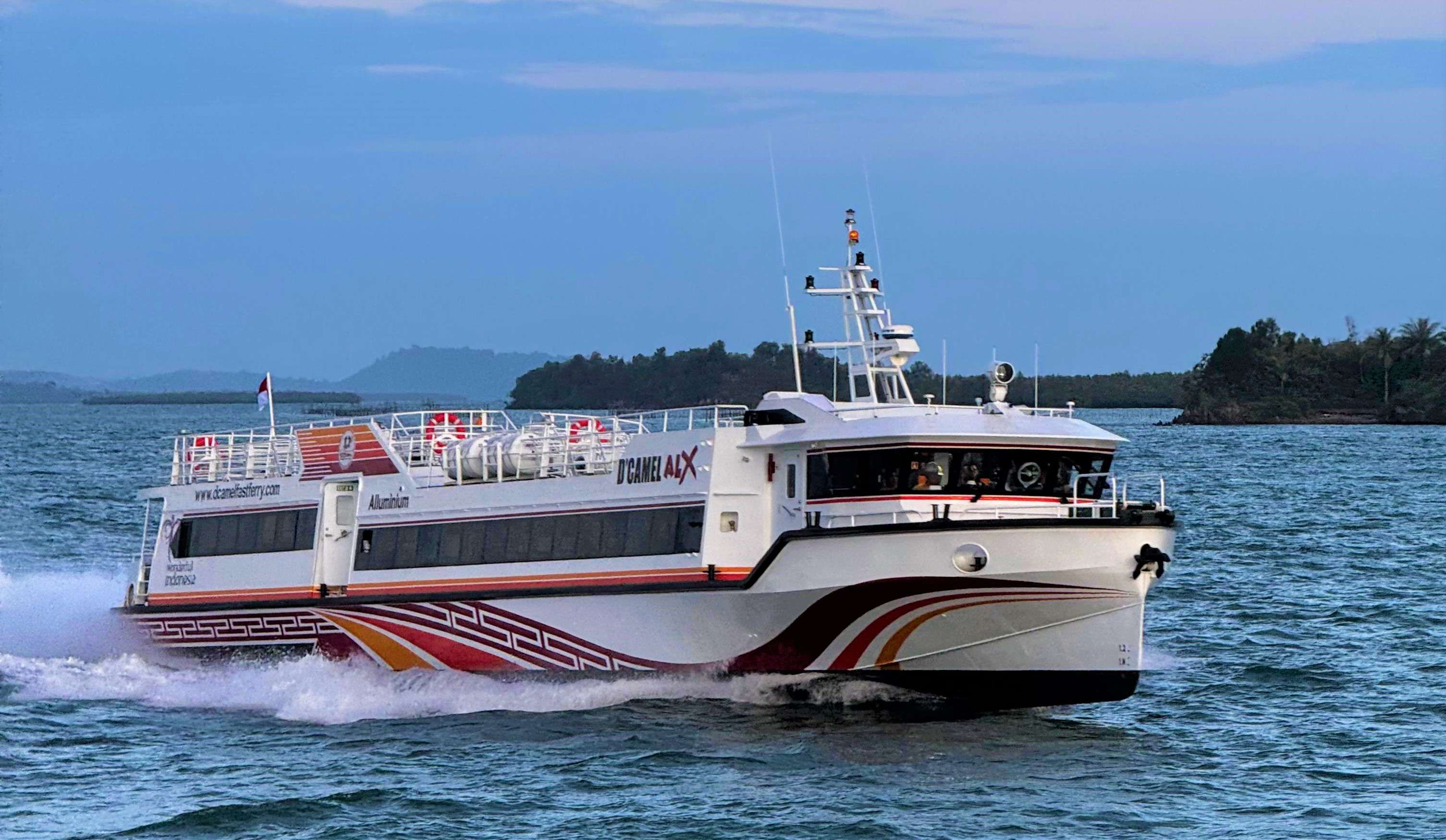 Why the D'camel ALX Fast Ferry is the Ultimate Way from Bali to Gili Trawangan & Lombok