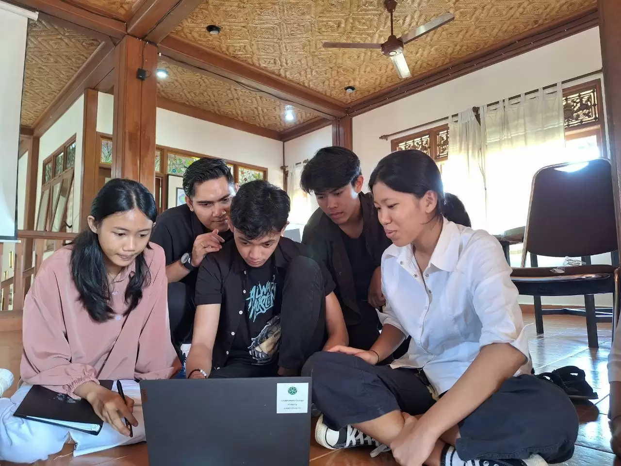 Berpikir Kritis dan Problem Solving