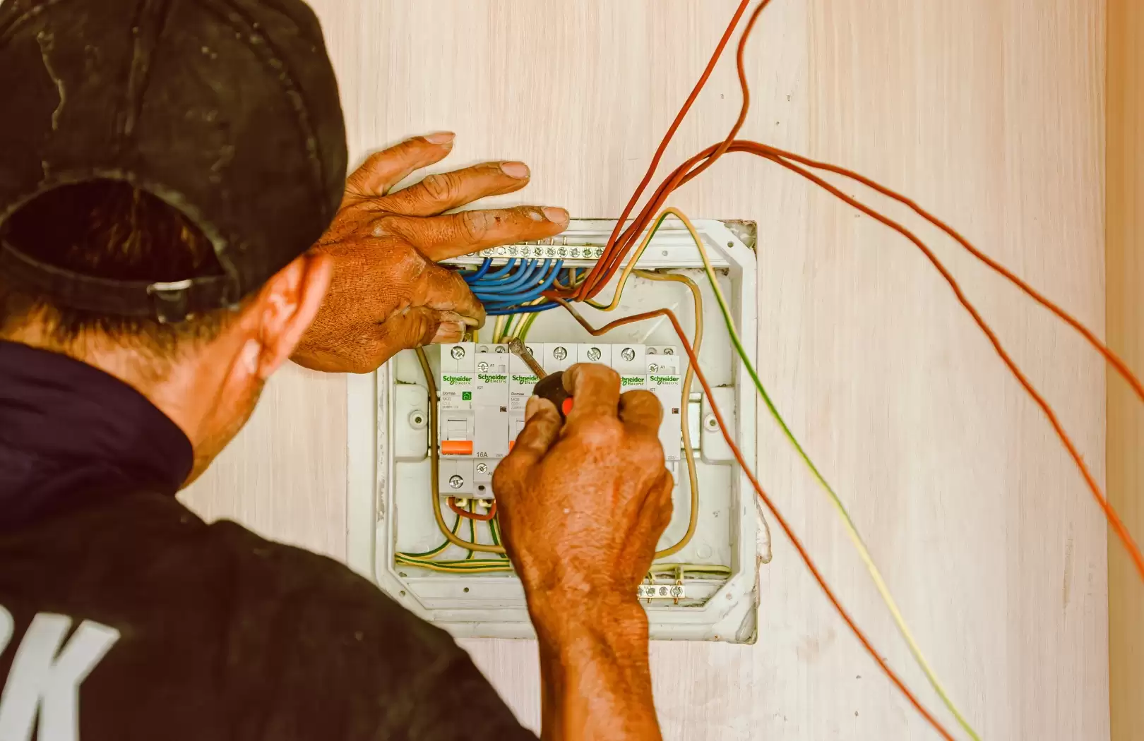 Understanding Electrical, Plumbing & HVAC Integration in Modern Commercial Buildings