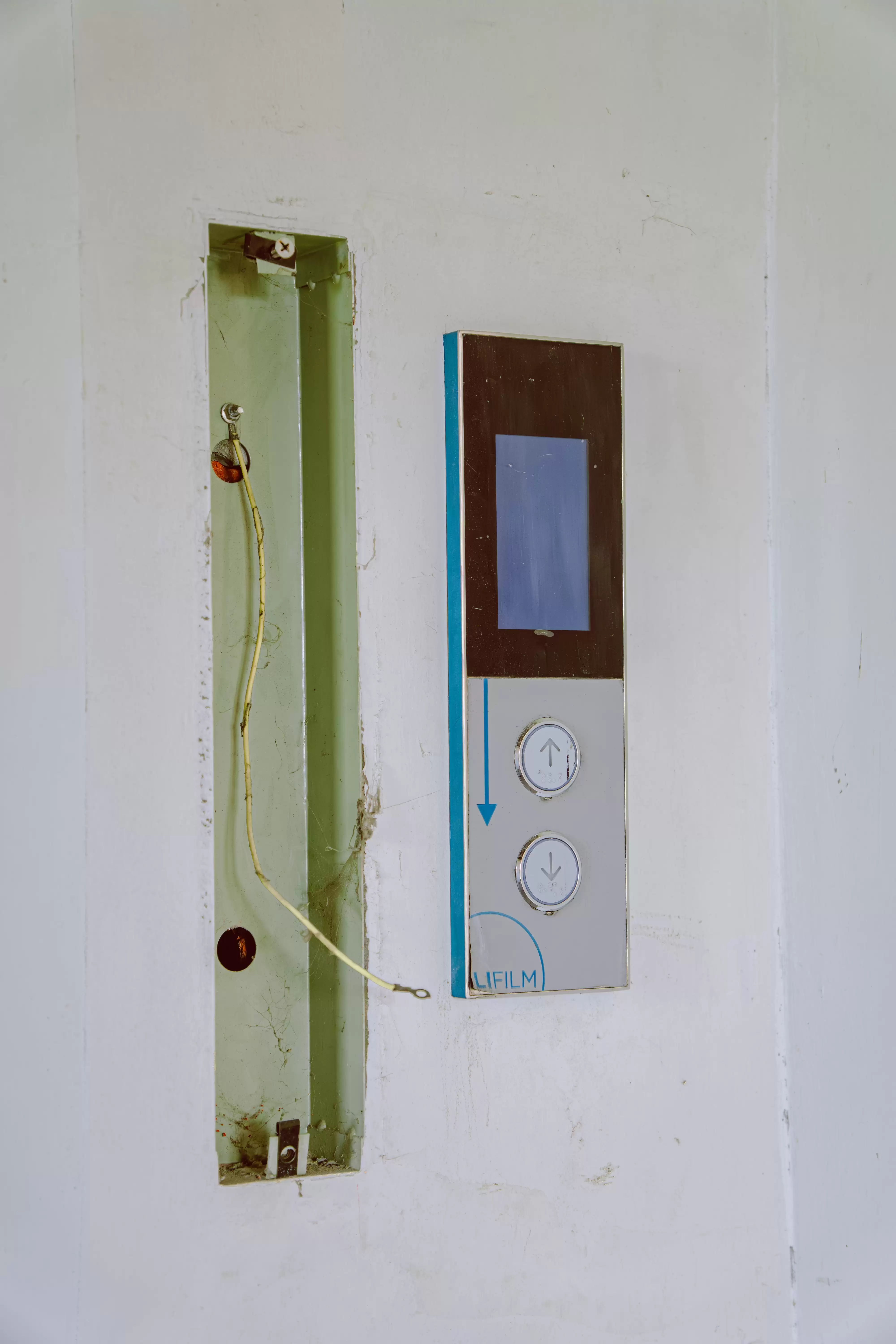 Lift & Elevator System