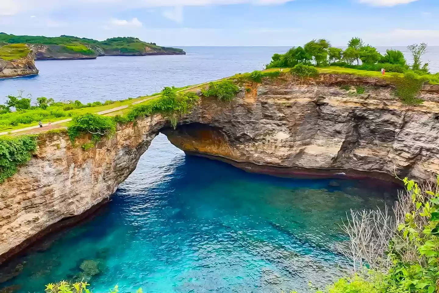 Nusa Penida (The Rugged Paradise)