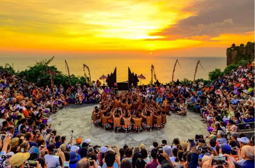 Paket Tour Keluarga 4H 3M
