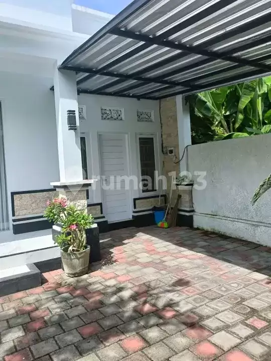 Vila Pribadi 3 Kamar Tidur, Berjarak Dekat dengan Pantai