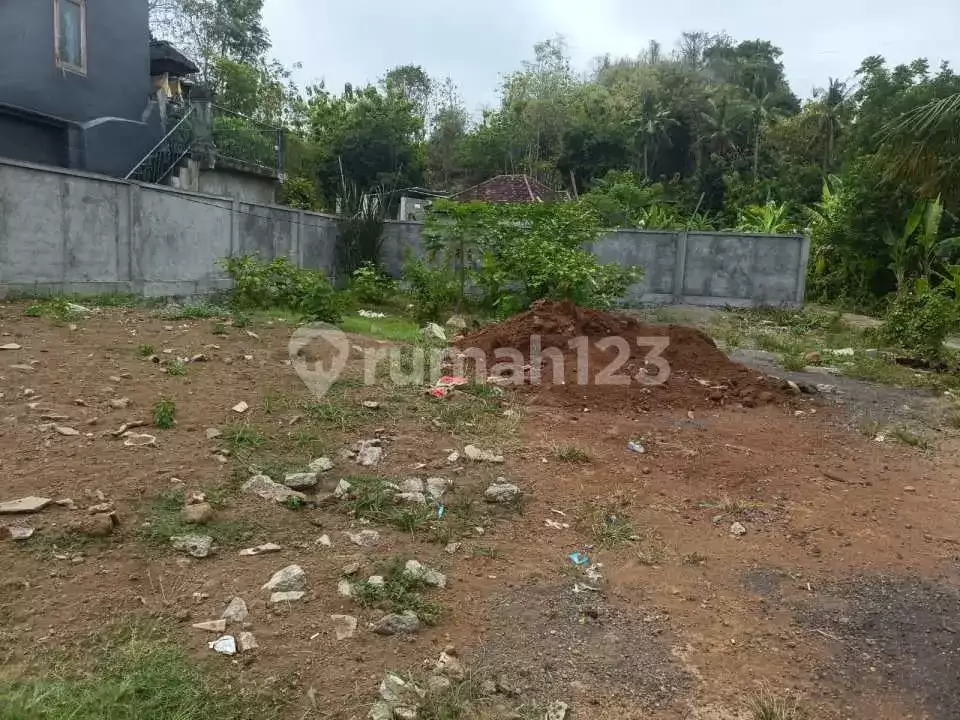 Tanah Strategis Dekat Pusat Lovina Siap Bangun di Area Villa