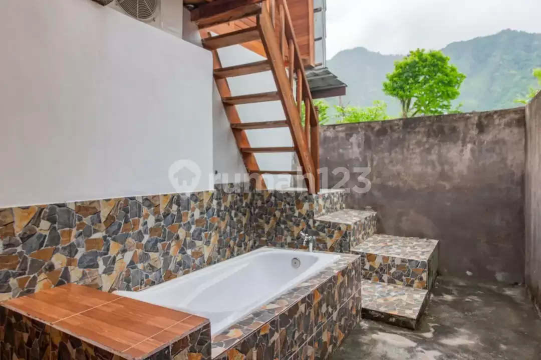 Villa Liburan 2 Kamar Tidur di Pusat Pantai Pemuteran Cocok untuk Snorkeling dan Diving
