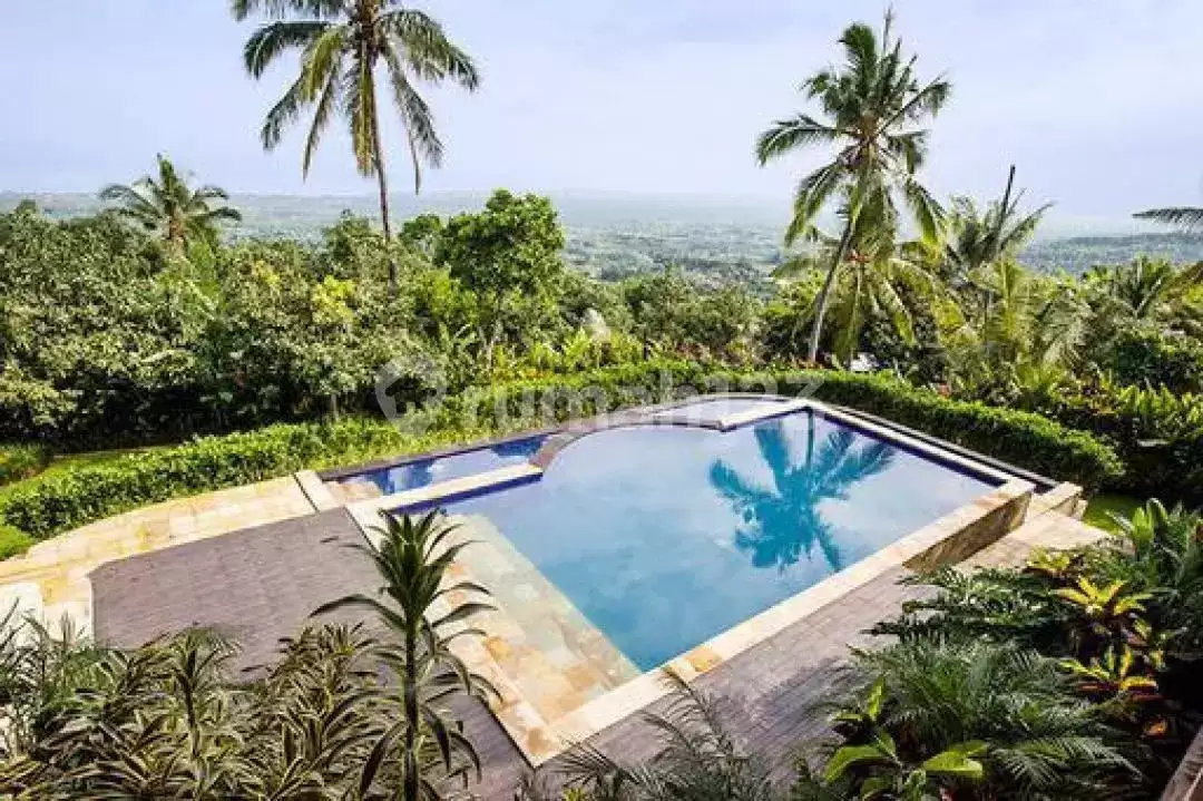 Villa Super Ocean View 4 Kamar Tidur di Area Premium Lovina