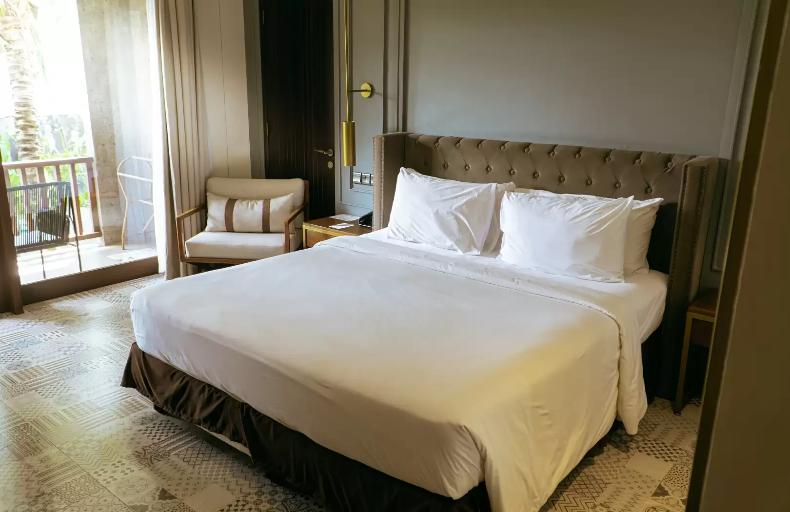 Suite Double Room with Pool View