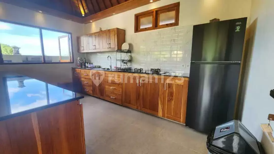 Villa Baru 3 Kamar Tidur dengan View Indah Cocok untuk Bisnis dan Hunian di Lovina