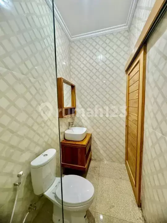 Villa Privat 2 Kamar Tidur Cocok untuk Bisnis dan Hunian Dekat Lovina