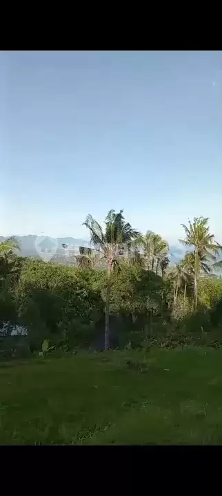Tanah dengan View Laut Fantastis di Jalan Aspal Tigawasa, Lovina