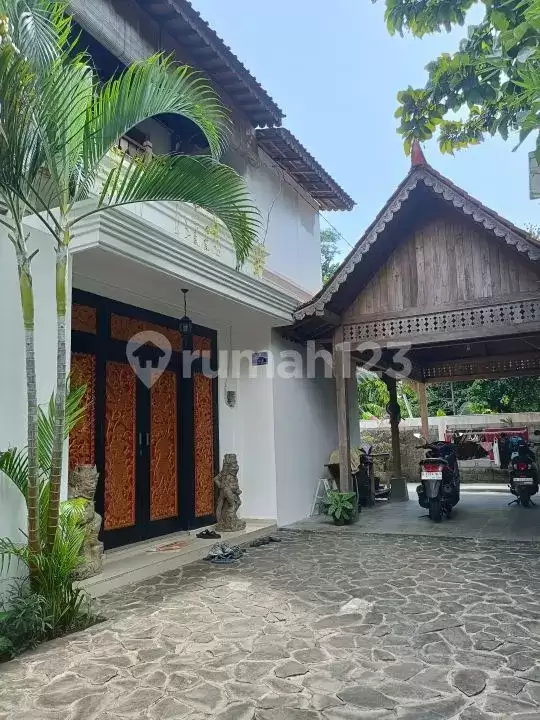 Villa Modern 3 Kamar Tidur Gaya Meksiko–Joglo dengan Ocean View di Lovina
