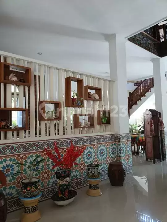 Villa Modern 3 Kamar Tidur Gaya Meksiko–Joglo dengan Ocean View di Lovina