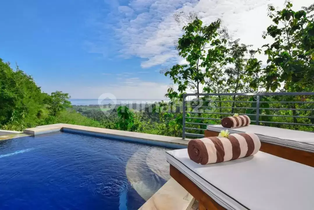 Villa Ocean View 3 Kamar Tidur dengan Desain Ikonik di Kayuputih, Lovina