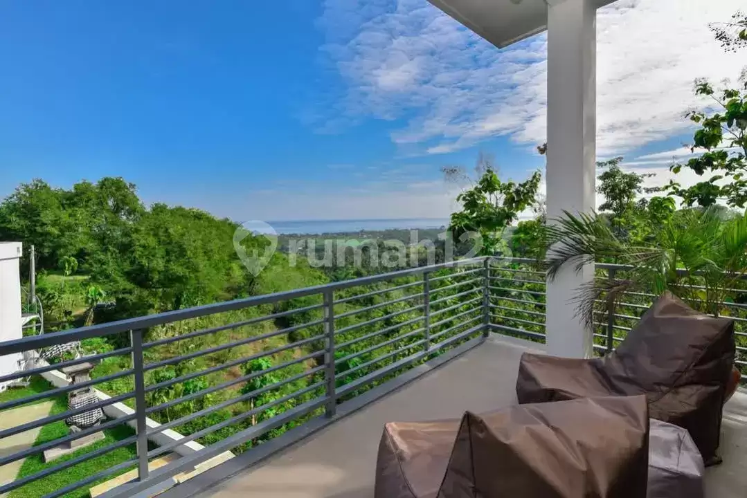 Villa Ocean View 3 Kamar Tidur dengan Desain Ikonik di Kayuputih, Lovina