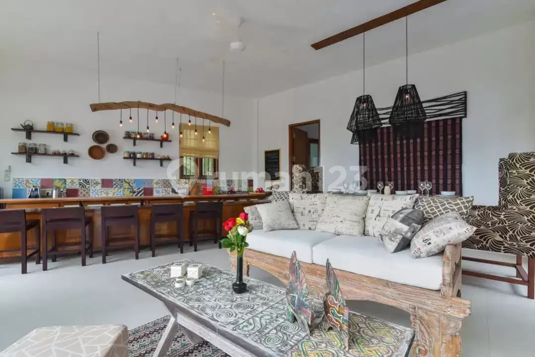 Villa Ocean View 3 Kamar Tidur dengan Desain Ikonik di Kayuputih, Lovina