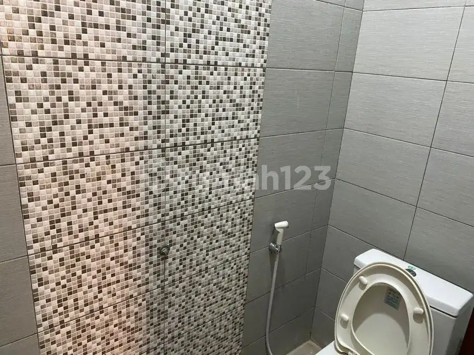 Rumah Semi Villa 3 Kamar Tidur Dekat Pantai di Kota Singaraja