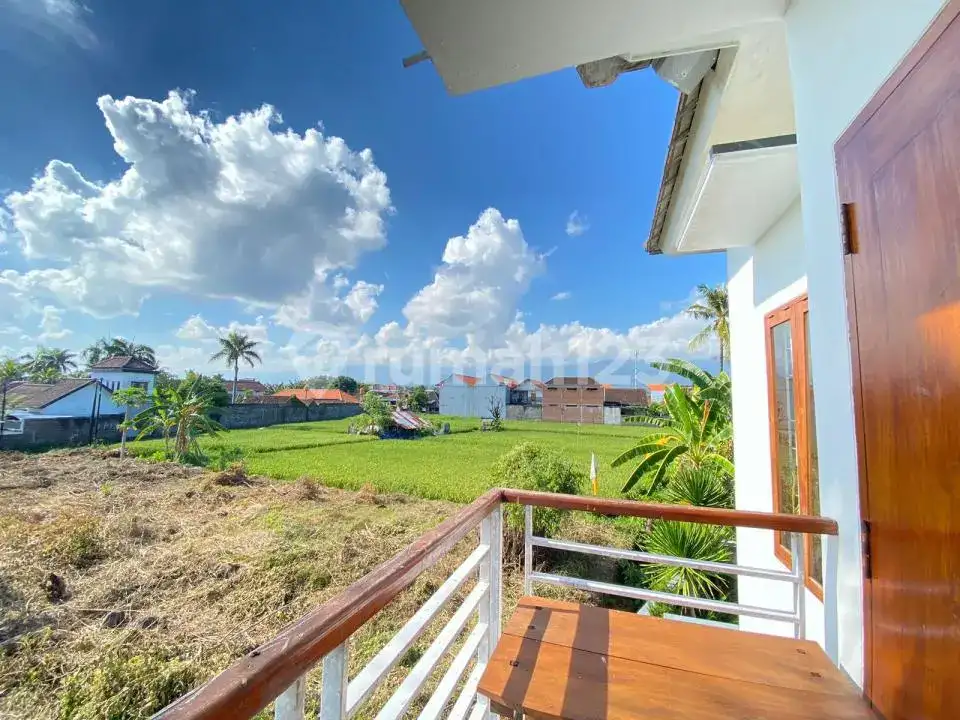 Rumah Semi Villa 3 Kamar Tidur Dekat Pantai di Kota Singaraja