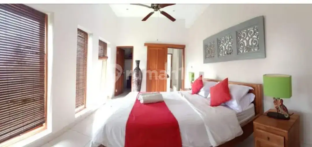Villa Modern 3 Kamar Tidur dengan View Laut Fantastis Dekat Pusat Lovina