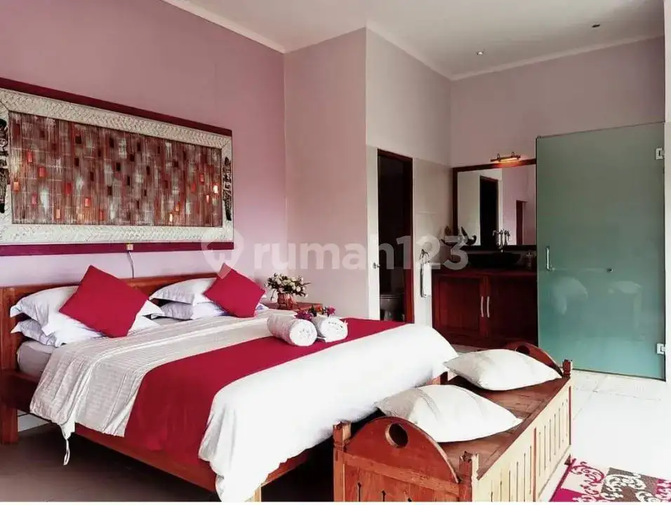Villa Modern 3 Kamar Tidur dengan View Laut Fantastis Dekat Pusat Lovina
