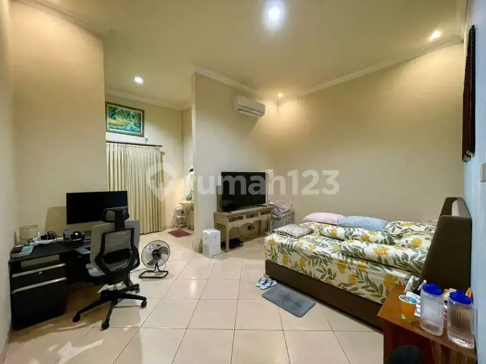 Ruko dan Rumah Pribadi Strategis di Pusat Singaraja Cocok untuk Usaha