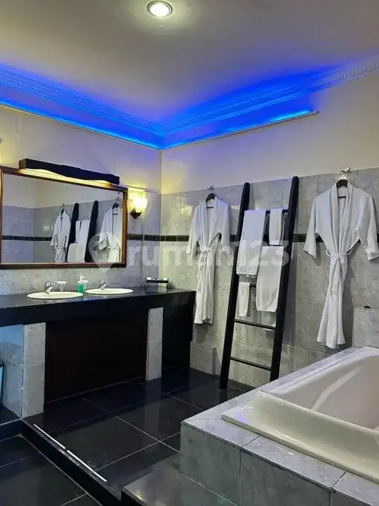 Hotel 15 Kamar Dekat Pusat dan Pantai Lovina Siap Menghasilkan