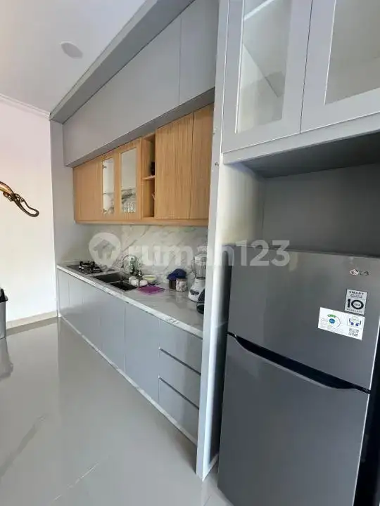 Villa Modern 2 Kamar Tidur di Area Tenang Dekat Pantai Lovina