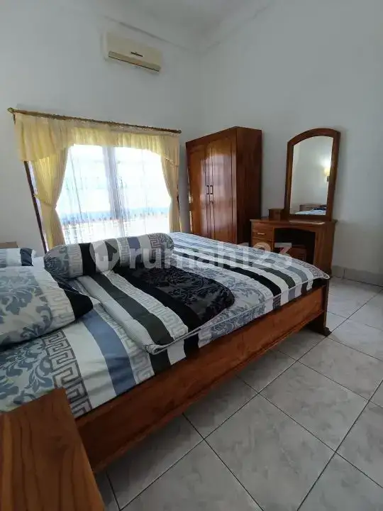 Villa 3 Kamar Tidur di Pusat Lovina Hanya 5 Menit Jalan Kaki ke Pantai