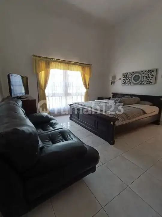 Villa 3 Kamar Tidur di Pusat Lovina Hanya 5 Menit Jalan Kaki ke Pantai