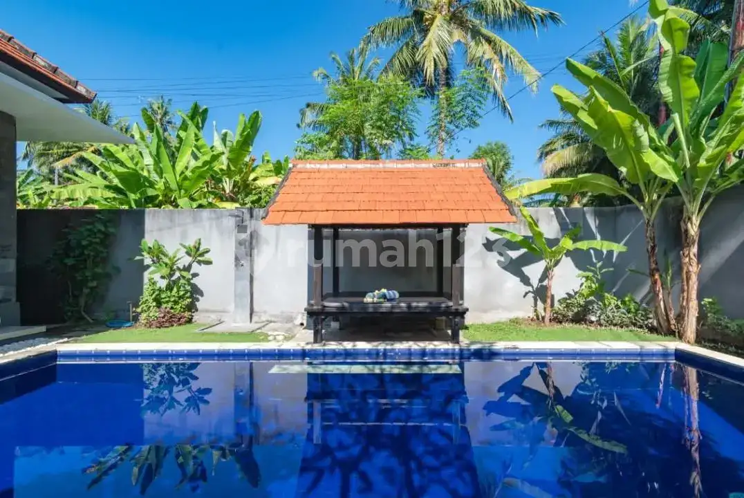 2 Unit Villa Modern dengan Pemandangan Hijau Dekat Pusat Lovina