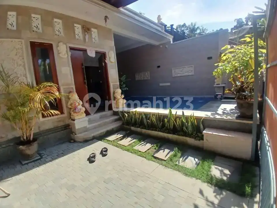 Semi Villa dengan Kolam Renang Dekat Kota Singaraja Bali