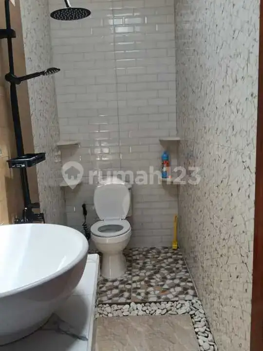 Semi Villa dengan Kolam Renang Dekat Kota Singaraja Bali