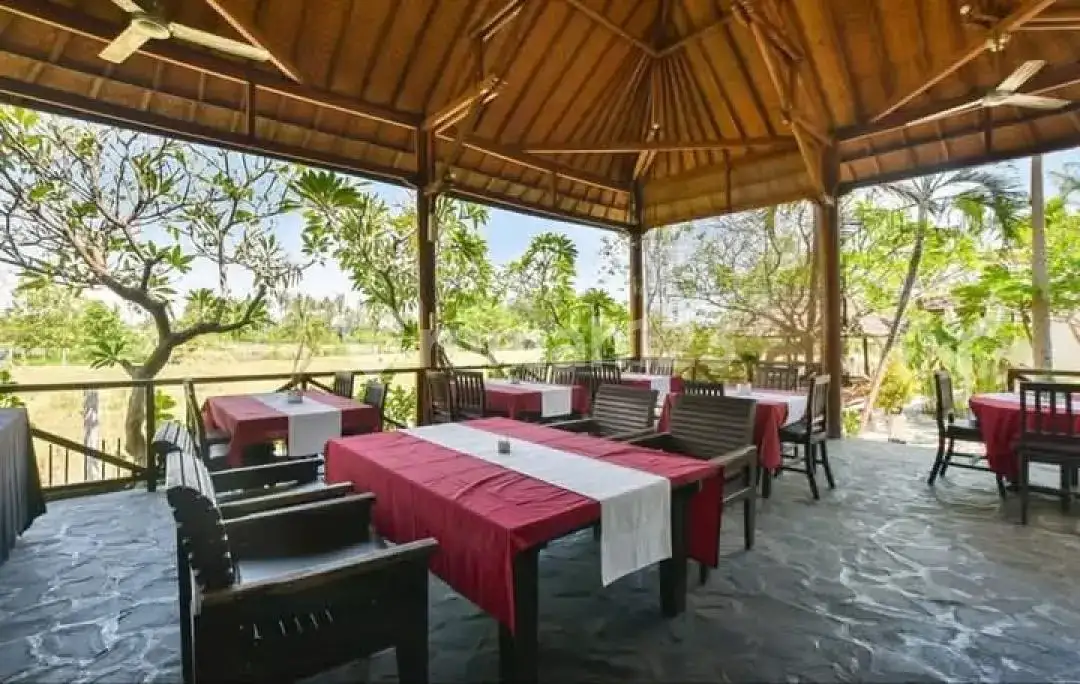 Villa Beach Front 3 Kamar Tidur di Umeanyar Bali Utara