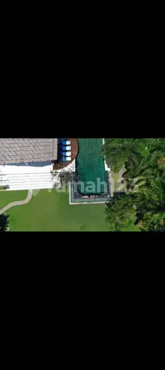 Villa Beach Front 3 Kamar Tidur di Umeanyar Bali Utara