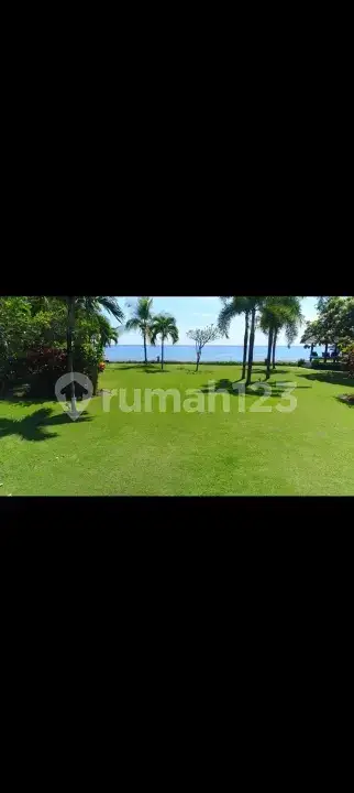 Villa Beach Front 3 Kamar Tidur di Umeanyar Bali Utara