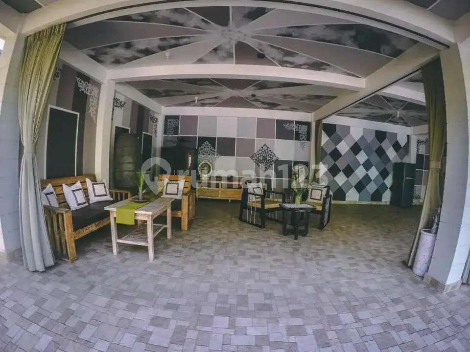 Villa 2 Kamar Tidur di Perbukitan Lovina dengan Lahan Luas