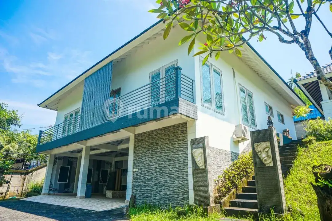Villa 2 Kamar Tidur di Perbukitan Lovina dengan Lahan Luas