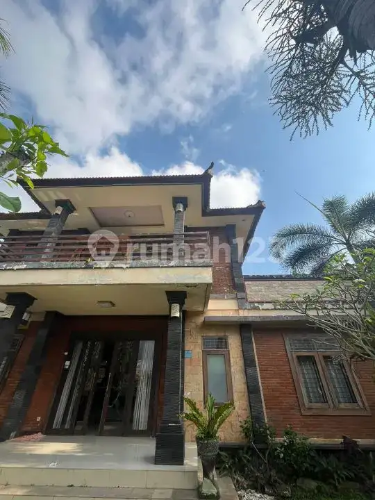 Rumah 2 Lantai Harga Murah di Karangasem Dijual Cepat