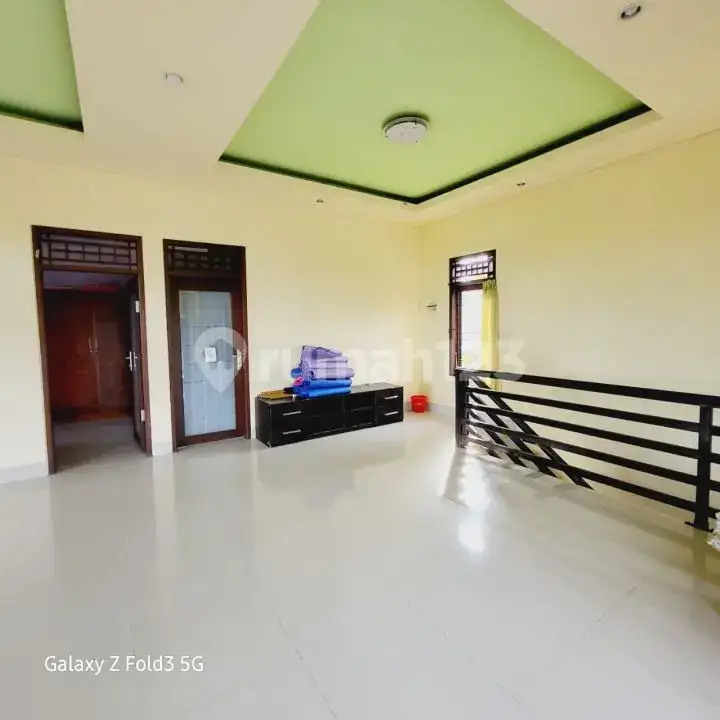 Rumah 2 Lantai Harga Murah di Karangasem Dijual Cepat