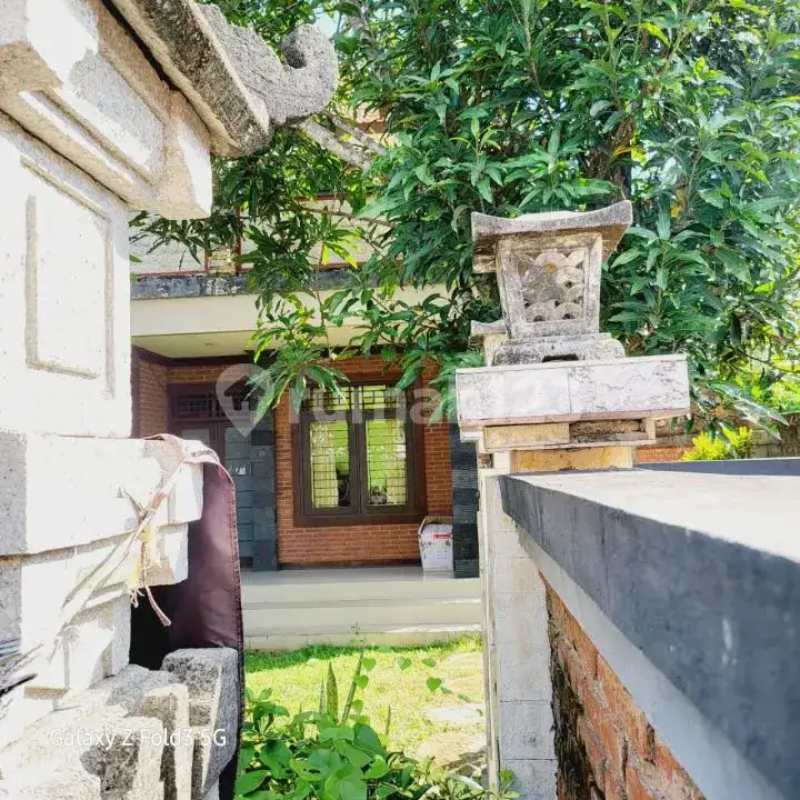 Rumah 2 Lantai Harga Murah di Karangasem Dijual Cepat