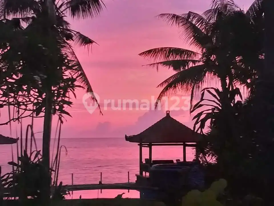 Bungalow 6 Kamar Tepi Pantai