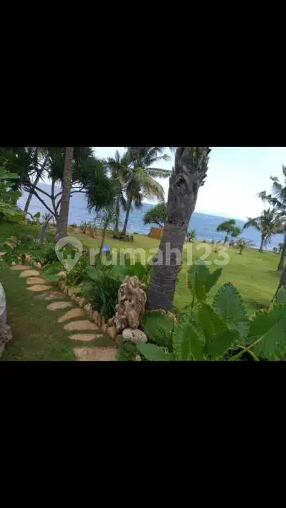 Villa Dan Lahan Tepi Pantai Di Seraya Amed