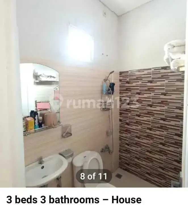 Rumah Modern 2 Lantai Dekat Fasilitas Kota Singaraja