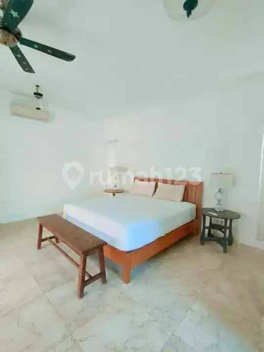 Villa 3 Kamar Tidur Di Central Lovina Dekat Pantai Dan Jalan Utama