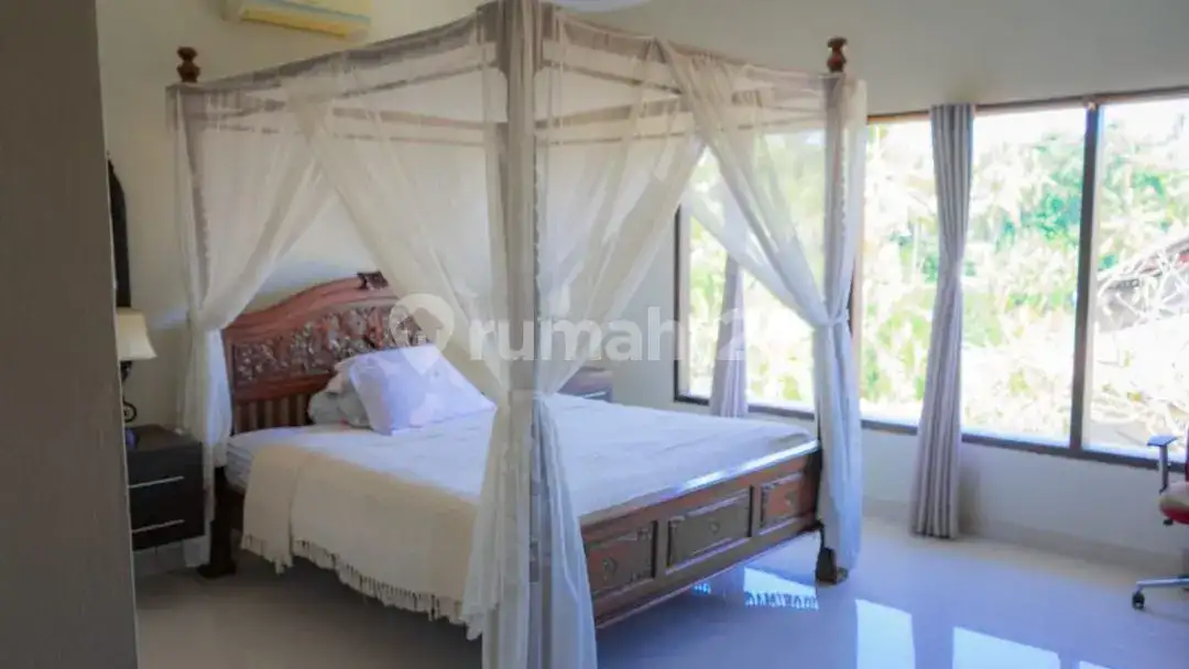 Villa 4 Kamar Dengan View Sawah Dan Sungai Di Seririt Bali Utara