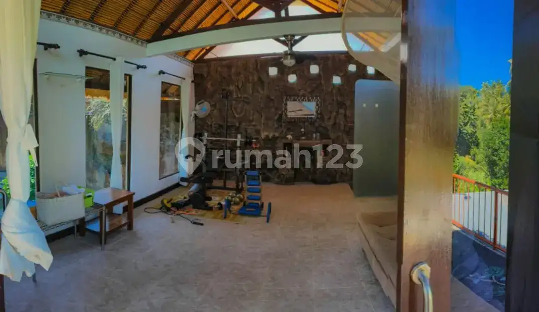 Villa 4 Kamar Dengan View Sawah Dan Sungai Di Seririt Bali Utara
