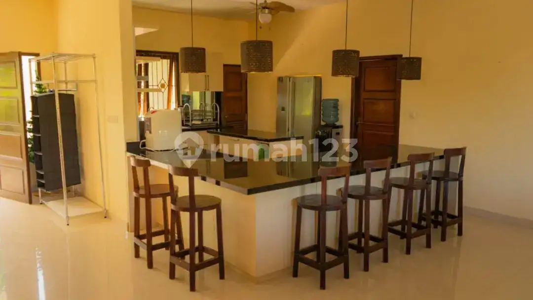Villa 4 Kamar Dengan View Sawah Dan Sungai Di Seririt Bali Utara