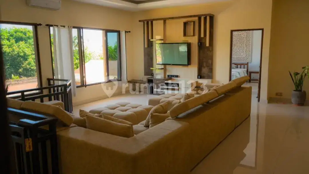Villa 4 Kamar Dengan View Sawah Dan Sungai Di Seririt Bali Utara
