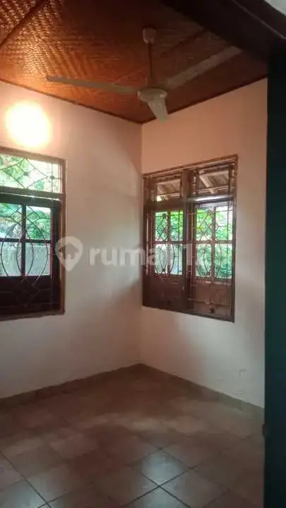 Rumah Lokal Di Pusat Lovina Dekat Ke Mana-Mana