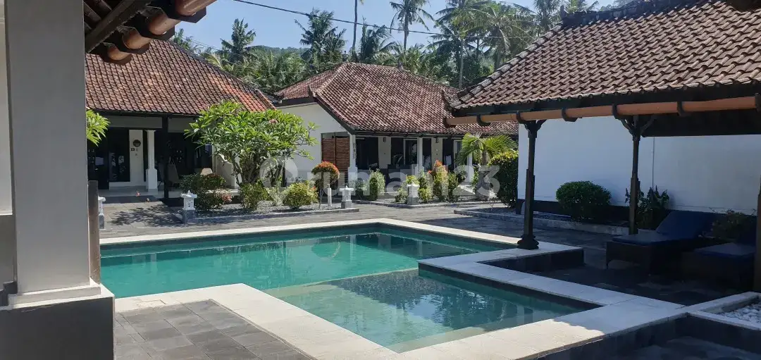 Resort Beachfront Leasehold 16 Villa di Candidasa Karangasem Bali