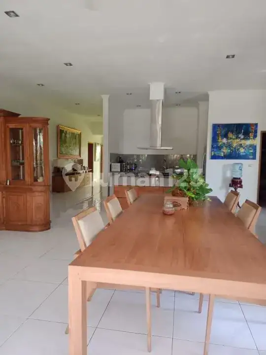 Villa Pribadi 3 Kamar Tidur Dekat Pantai di Seririt Buleleng Bali